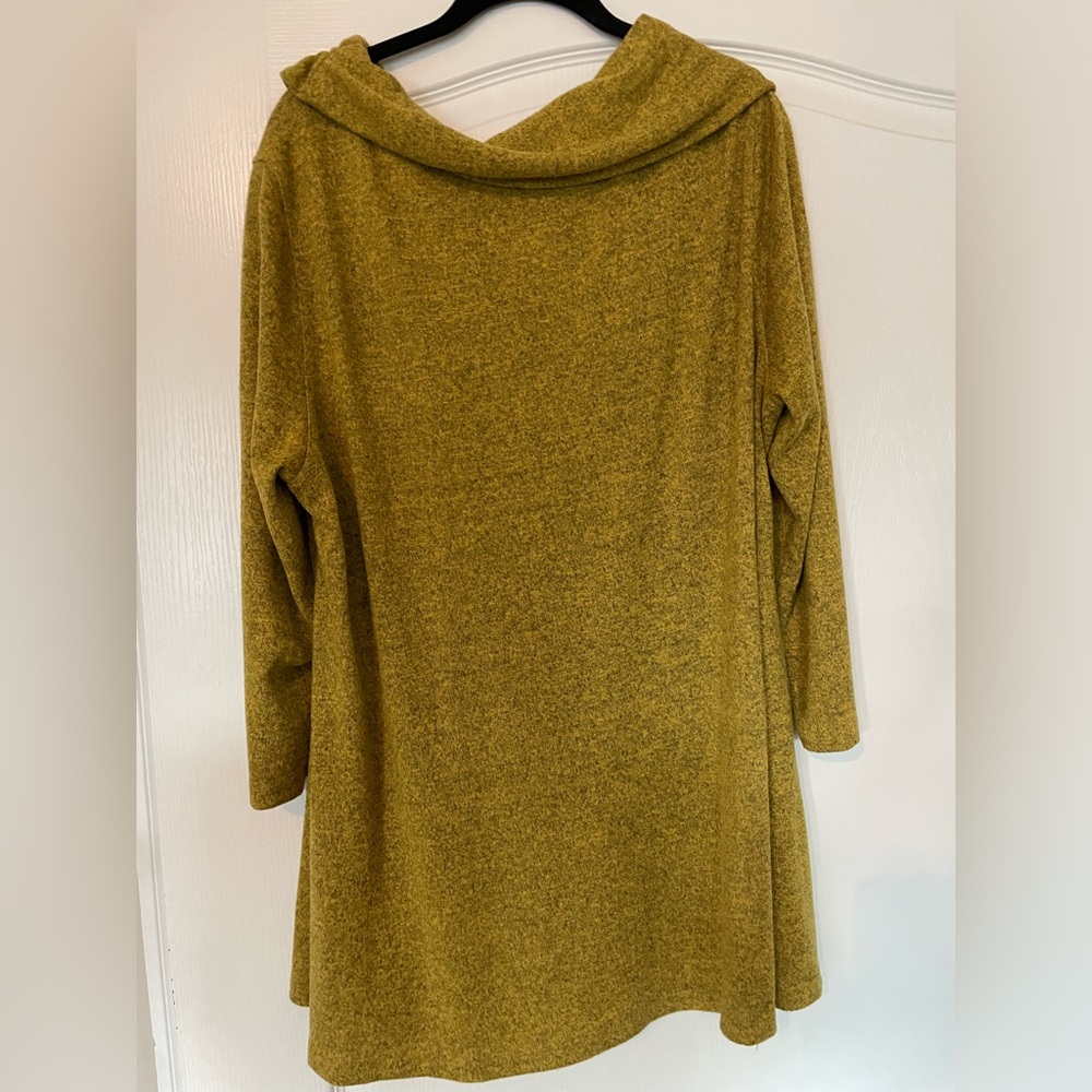 ALI MILES XL Cowl Neck Sweater with Elegant Ruching - Picture 8 of 11